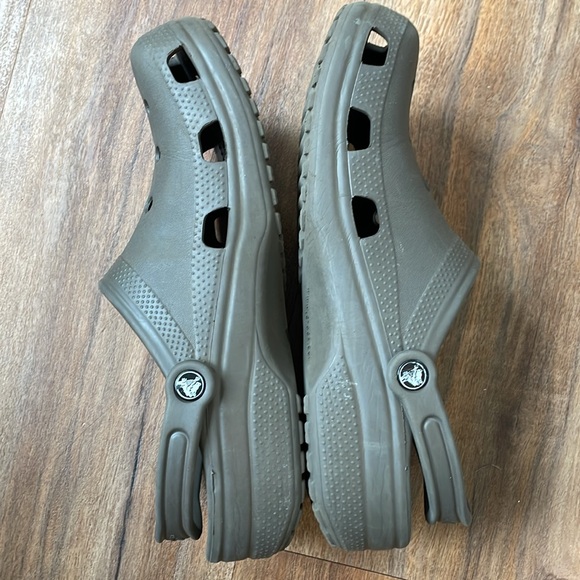 Men’s size 11 Crocs - Picture 5 of 7